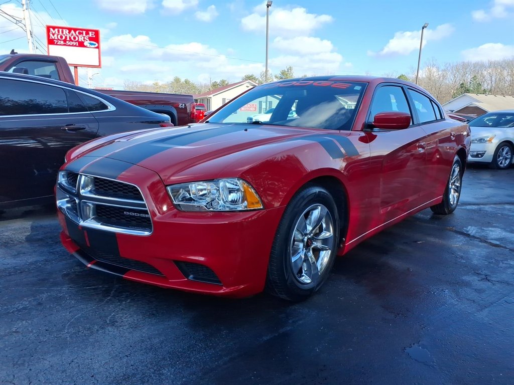 2012 Dodge Charger SE's photo