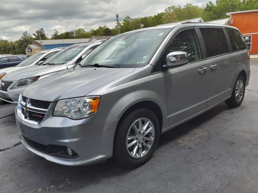 2019 Dodge Grand Caravan SXT's photo